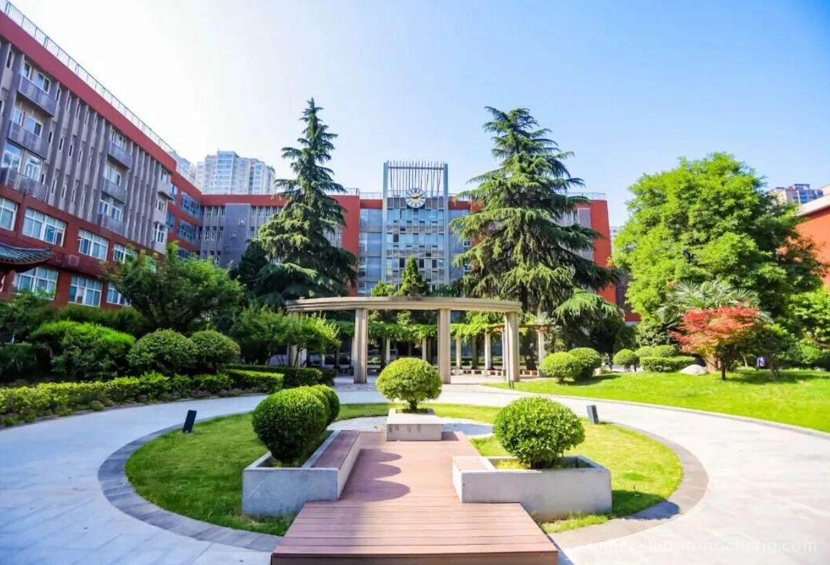 西安市铁一中学招聘教师及行政教辅人员